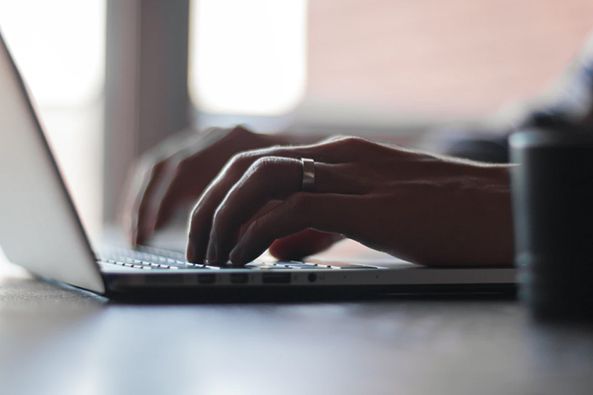 風(fēng)暴眼|一口氣推340億資產(chǎn)，被中信“換血”的華融再揚(yáng)地產(chǎn)風(fēng)帆